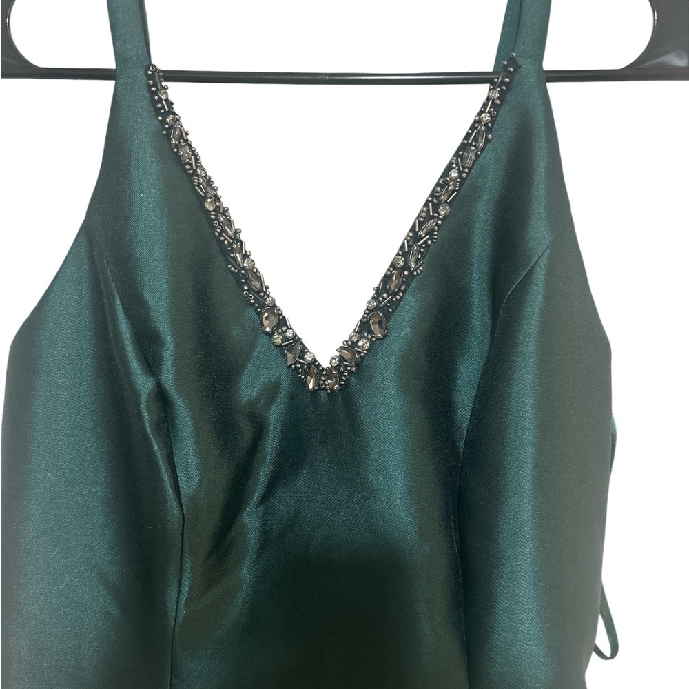 Carmen Marc Valvo Formal Event Emerald High-Low Beaded Mikado Gown Sz 8 - Picture 5 of 9